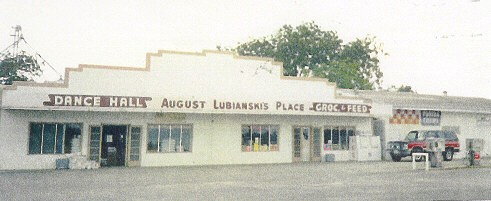 The Lubianski storefront on FM 1346